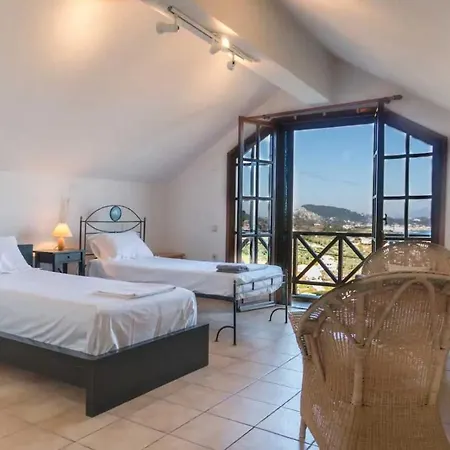 Holiday home Mitsa With Stunning View On The Hill